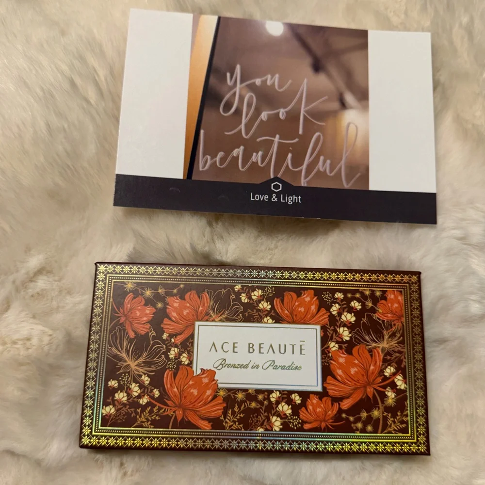 NEW• Ace Beaute’ Bronzed In Paradise Bronze Contour Palette with Mirror